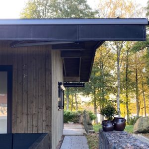 Terrassmarkis: August